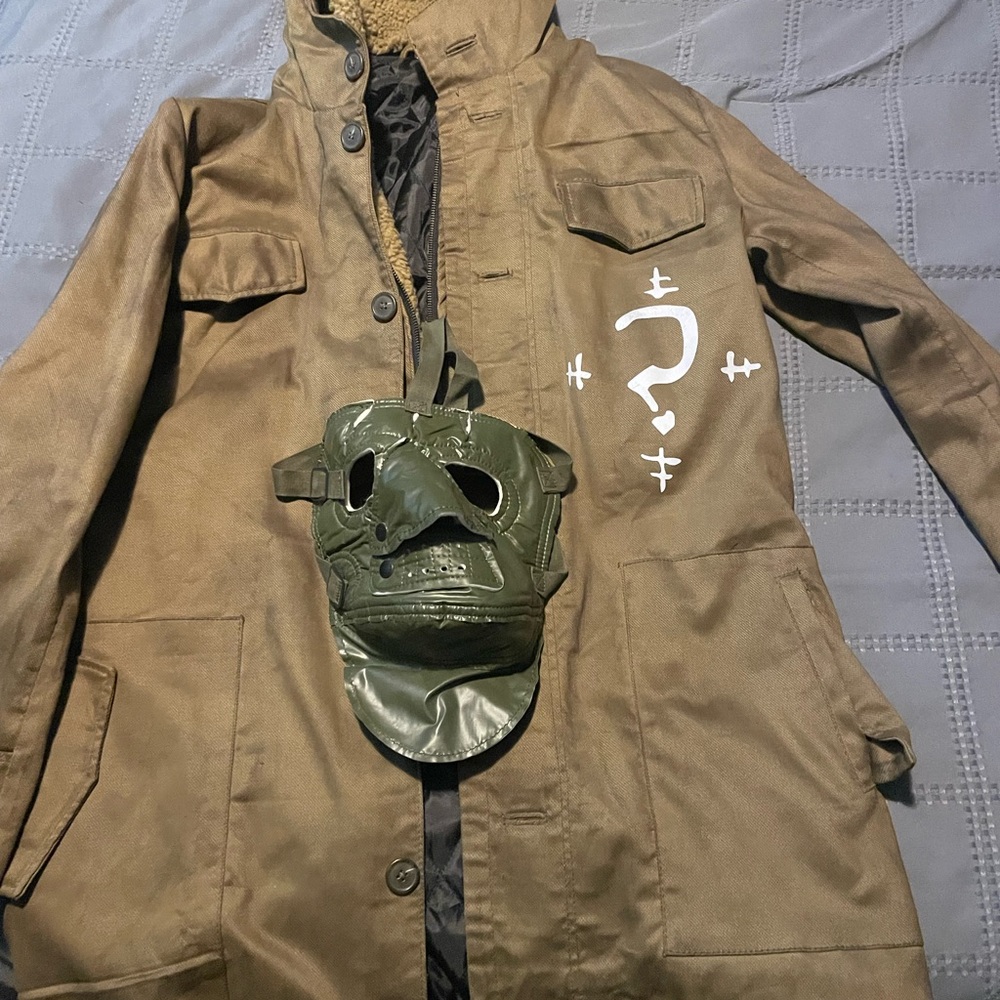 2022 Riddler Costume used once Excellent Condition!!